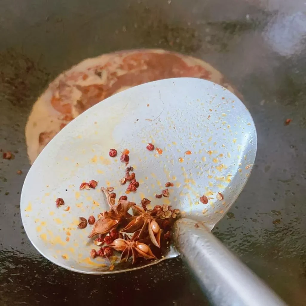 Spicy Fish Fillets (Wild Bighead Carp in Mala Broth)