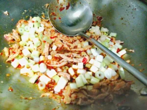 Authentic Chongqing Yu Xiang Rou Si (Fish-Fragrant Shredded Pork) — Incredibly Satisfying! (Detailed Beginner-Friendly Tutorial)