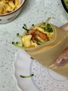 5-Minute Healthy Quick Breakfast Wrap