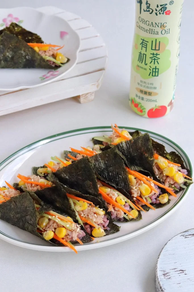 Low-Fat Tuna Seaweed Rice Rolls