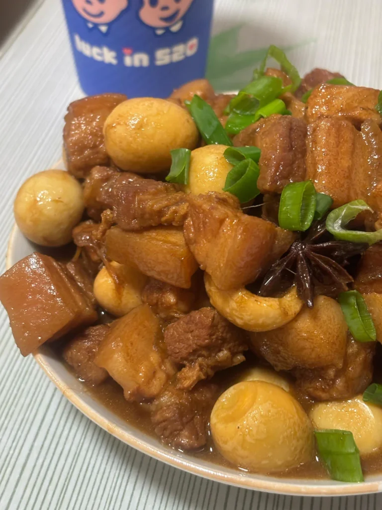 Home-Style Braised Pork with Quail Eggs