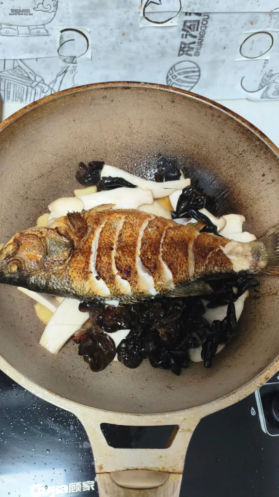Homestyle Braised Fish