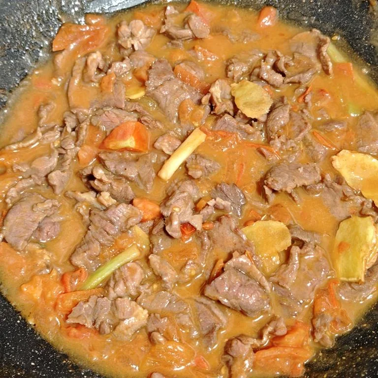 Easy Juicy Tomato Beef