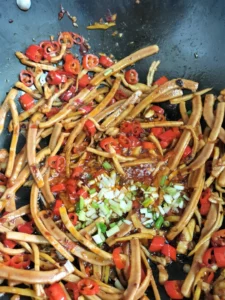 Spicy Stir-fried Squid