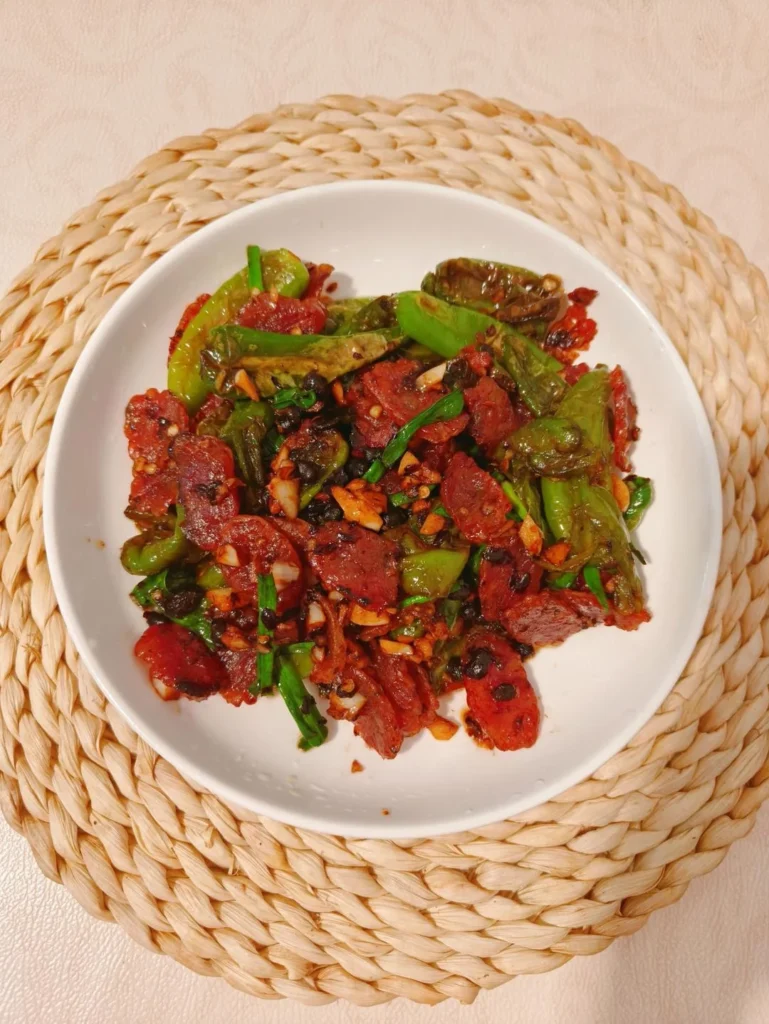 Stir-fried Chinese Sausage with Zhangshugang Peppers and Black Bean Sauce