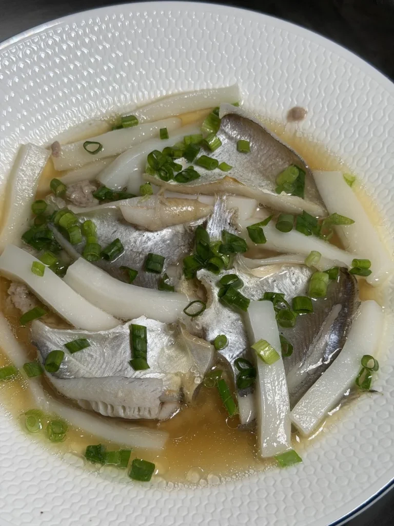 Pomfret Three Ways with Minced Pork