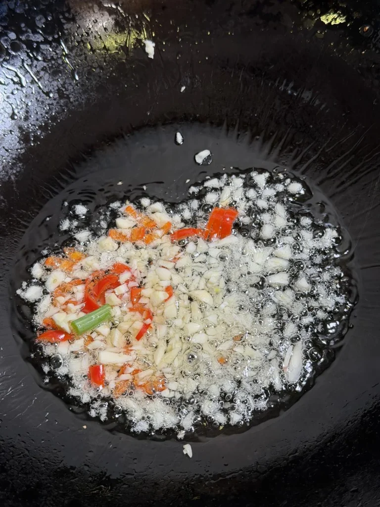 Quick & Easy Cabbage and Glass Noodles Stir-fry