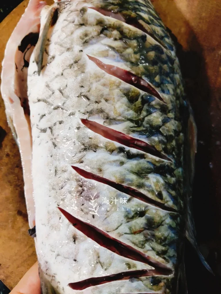 Foolproof Braised Crucian Carp