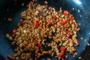 Stir-Fried Zucchini with Egg and Minced Pork