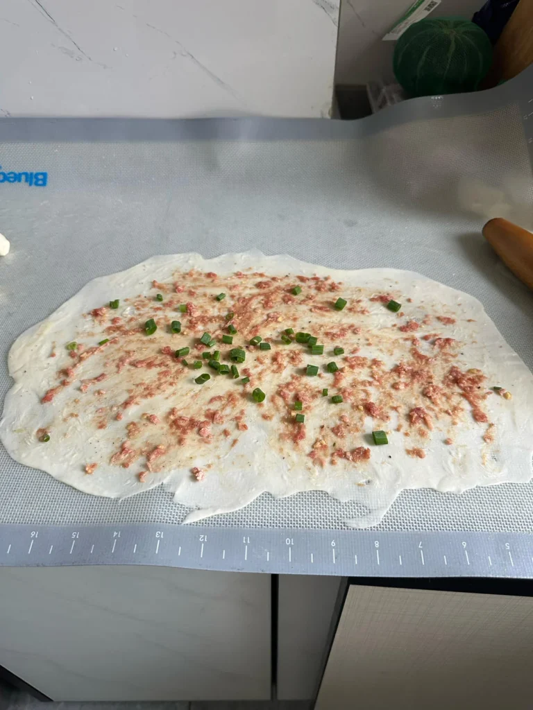 Homemade Hot Water Dough Hand-Torn Pancakes (Plain / Scallion / Beef)