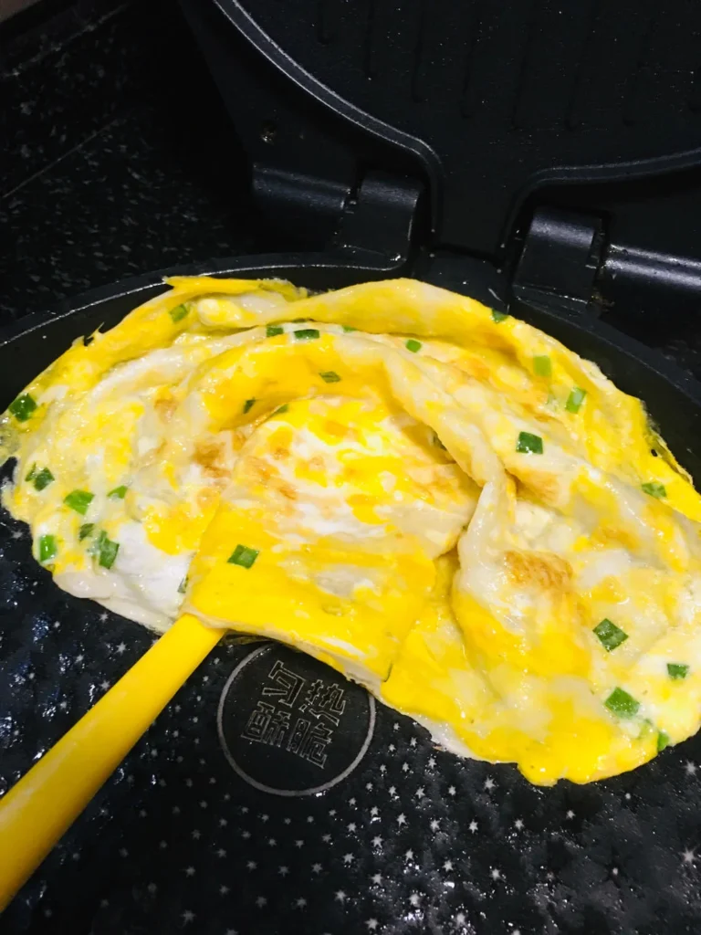 Chinese Egg and Chive Crepe-Style Pancakes