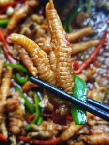 Spicy Stir-fried Chicken Feet — You Have to Try This!