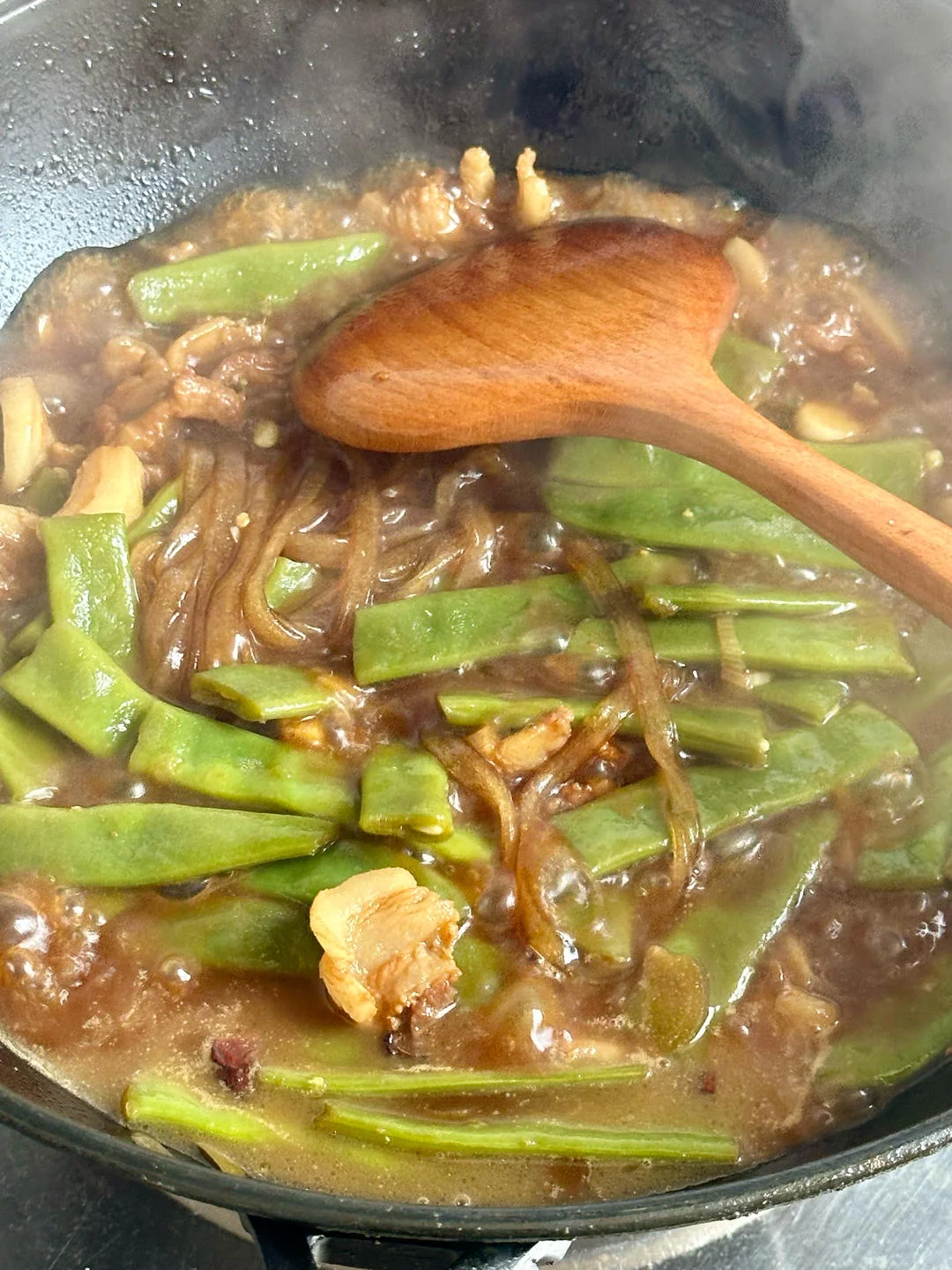 Braised Pork with Green Beans and Glass Noodles