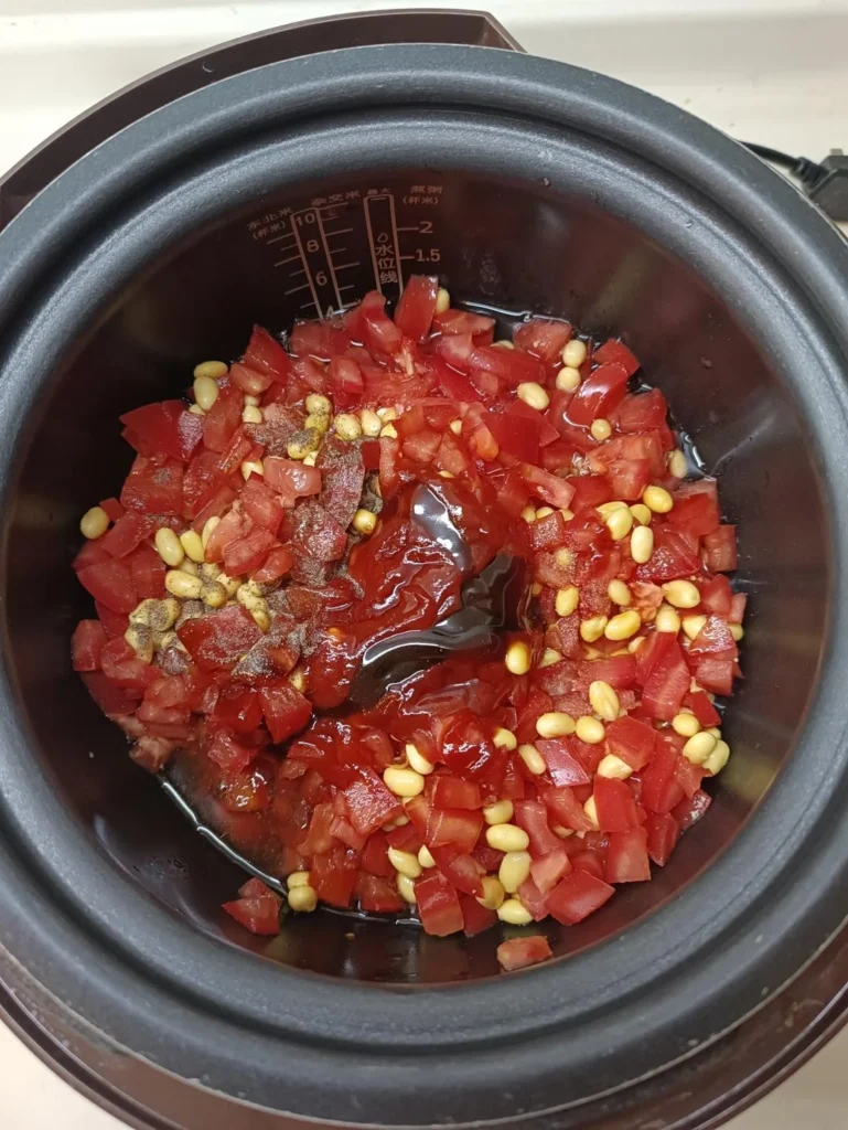 Tomato-Braised Soybeans — Sweet, Tangy & Juicy (Foolproof One-Pot Recipe)