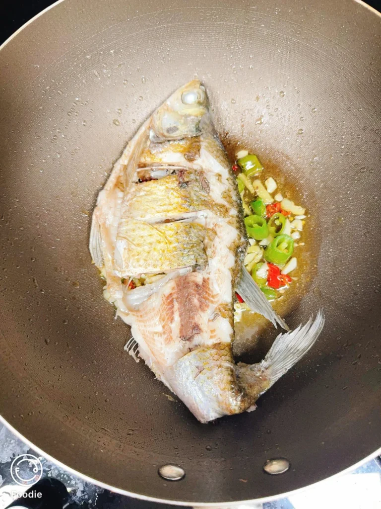 Braised Flat-Bream So Good You’ll Lick the Plate