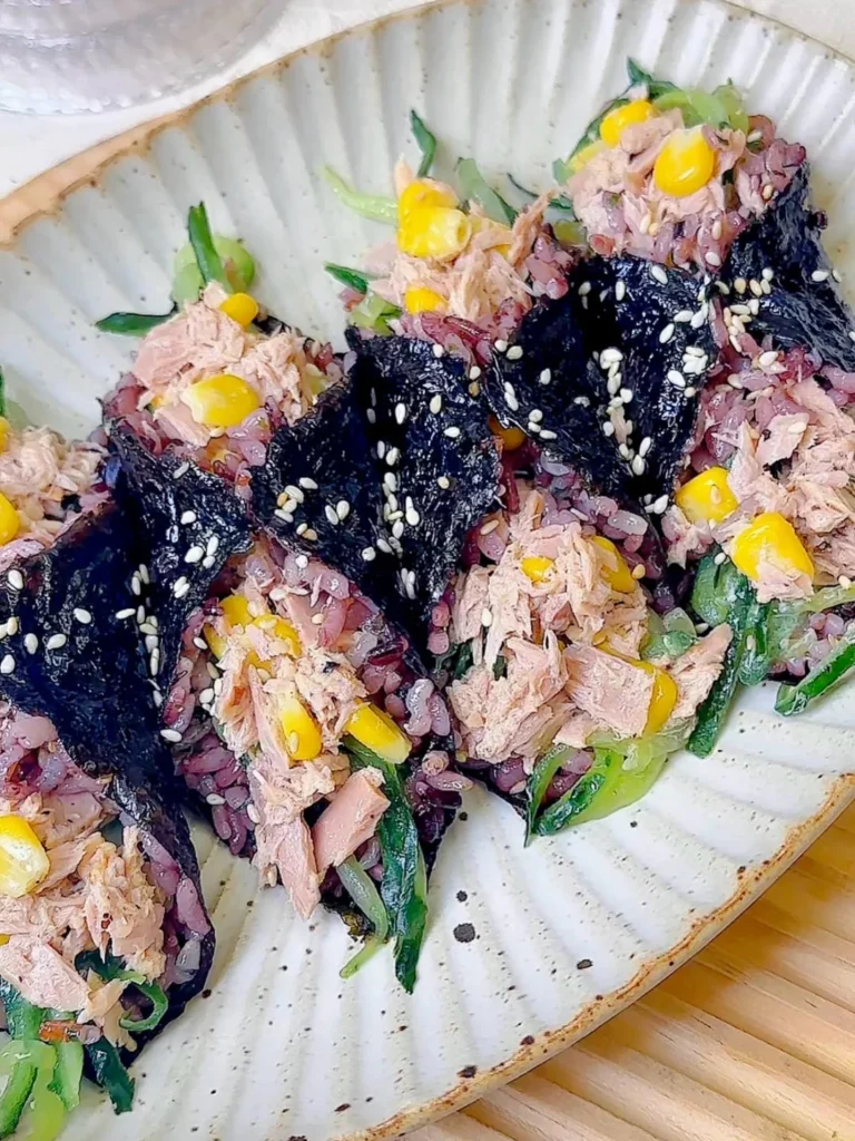 Low-Calorie Refreshing Tuna Seaweed Rice Bites