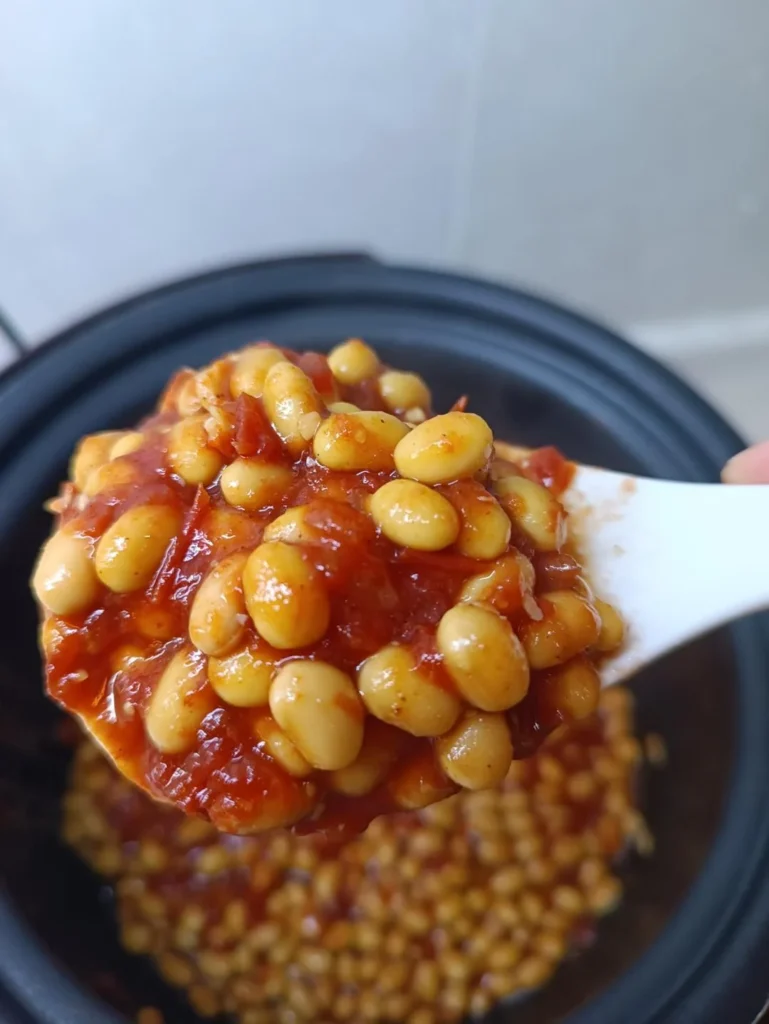 Tomato-Braised Soybeans — Sweet, Tangy & Juicy (Foolproof One-Pot Recipe)